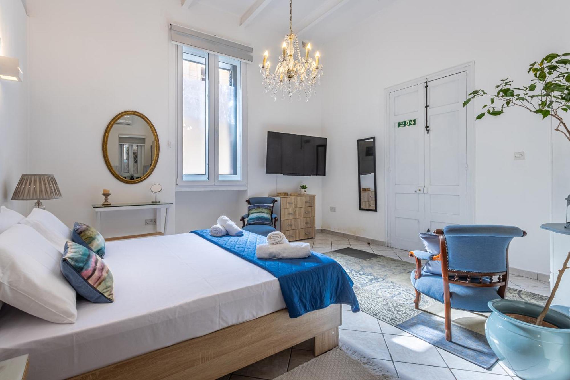 Cozy Carisma Lodging - Central, New And Independent Studio Apartment Слима Экстерьер фото
